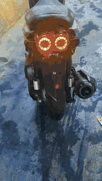 السلام عليكم دراجه سكنس جبلي مزوده صارلي 15 يوم من نزلتها رمبه عنوان بغداد مدينة الصدر قطاع 68 دراجه ما نقصها شي قبل شغل وطلع وين ما تريد سعر 1780 مليون و سبعميه و ثمانين ***********
