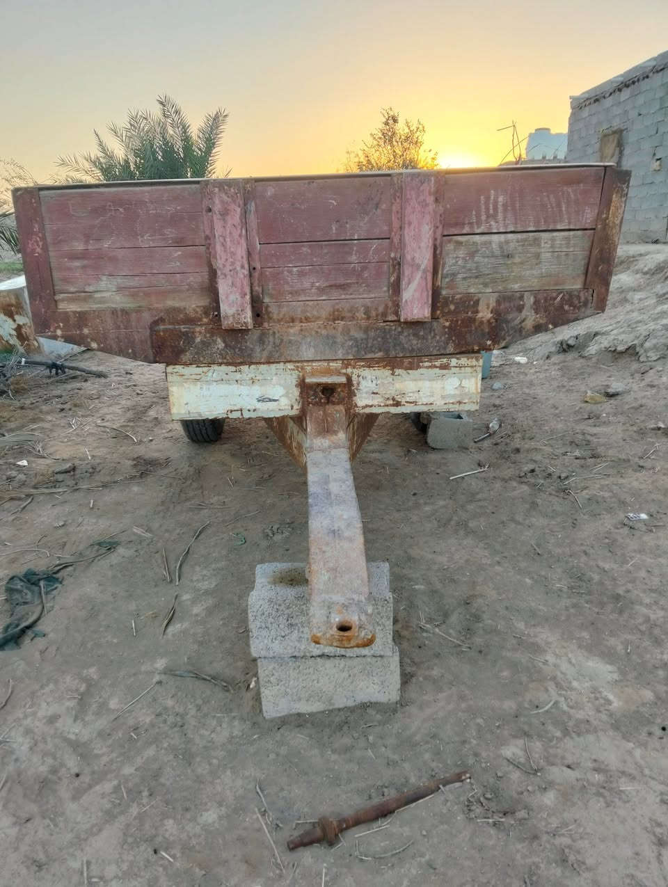 سلام عليكم عربانه فلوجيه للبيع جاهزه ونظيفه مكان ناصريه قضاء الفجر اتصل ***********
