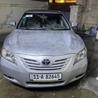 كامري ٢٠٠٩ امريكي حادث جاملغ سياره حلوه و جاهزه ناقصها بس صبغ حزام  مح...