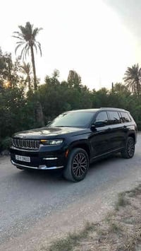 جيب كراند شيروكي موديل 2023  لمتدد بلاس فول مواصفات ماشيه 38  رقم اربي...