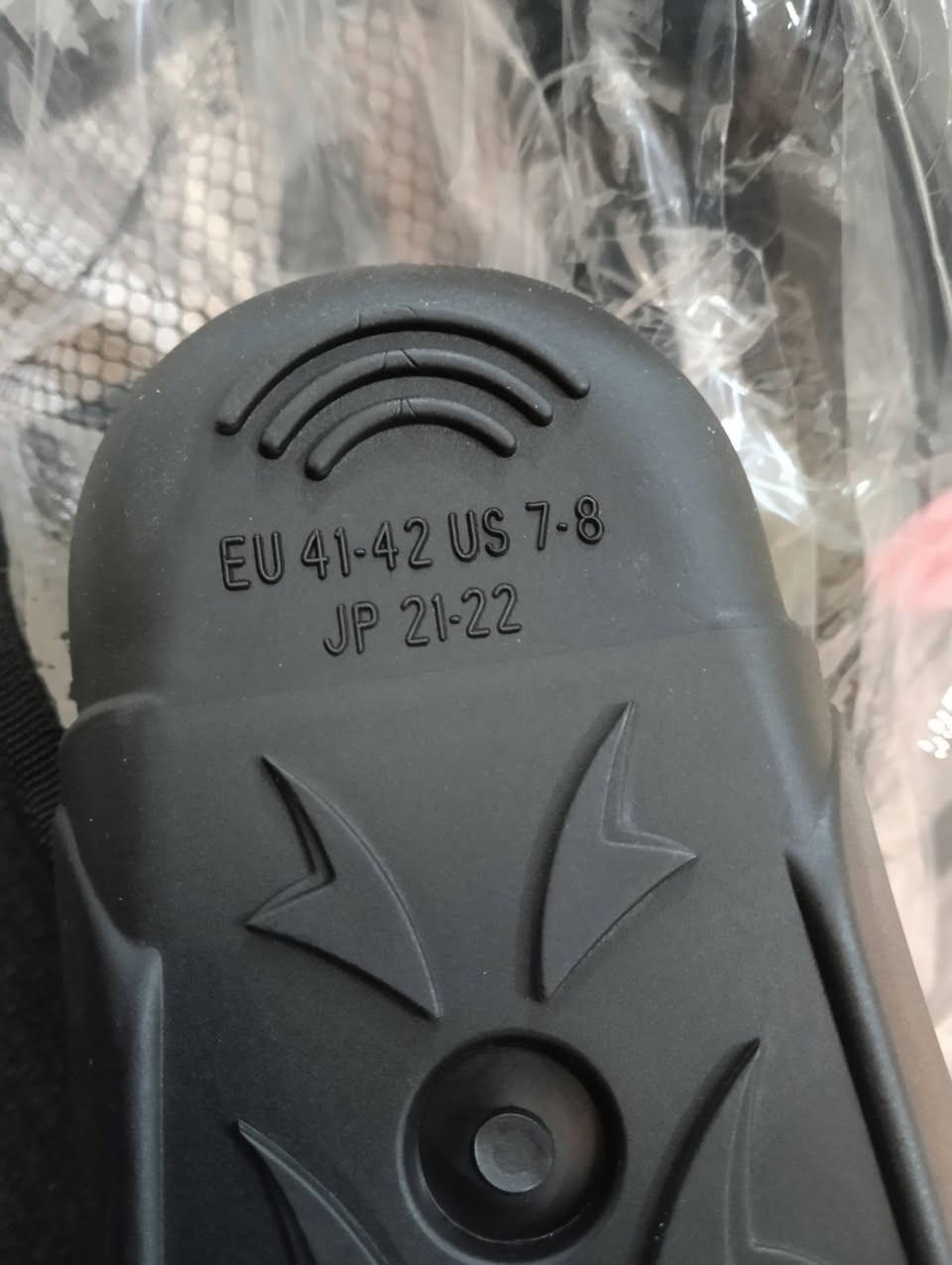 زعانف مال غواصين نطونا سعر بيهم


**إذا كنت صاحب هذا الإعلان وتريد حذفه لأي سبب، رجاءا أرسل رسالة إلى الدعم الفني**