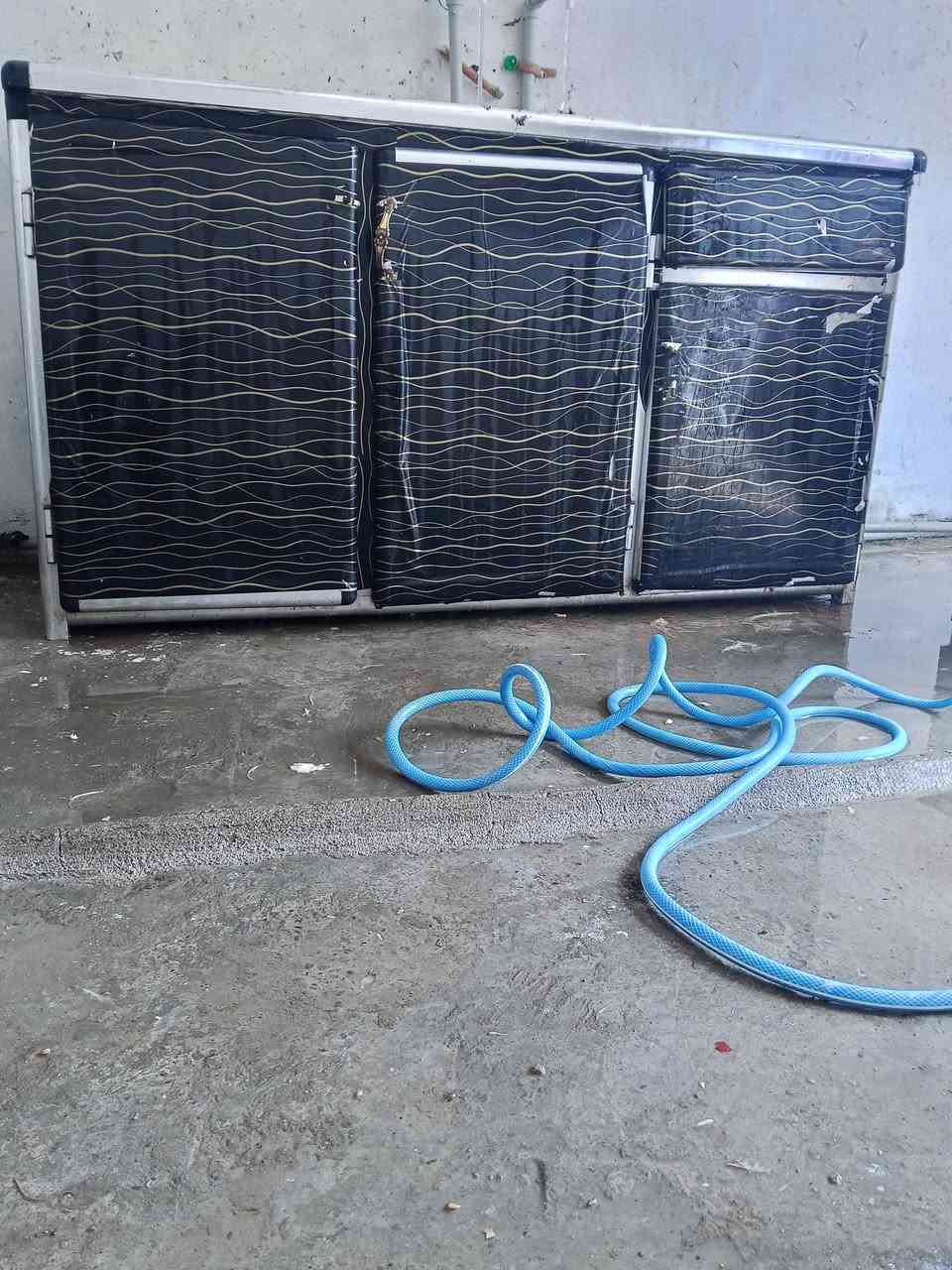 سلام عليكم عندي قراض محل كامله مال دجاج حي الصلايه مستخدمه اسبوع ميزان مستخدم اسبوع مولد و سنك و كيزر ومالت ذبح و طباخ وبريمز و سجاجين و موطور مي تانكيات اثنين السعر 600الف العنوان كركوك حي العروبه ***********
