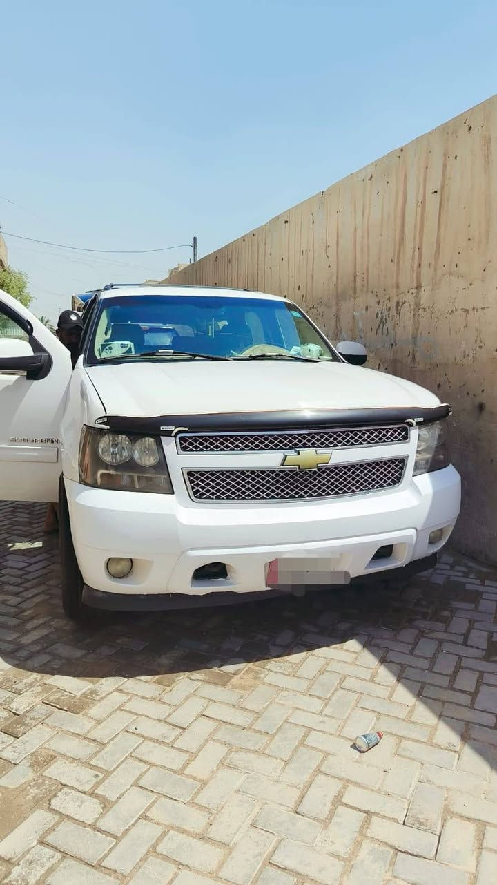 سلام عليكم شوفر موديل 2007 سياره خليجيه كفاله عامه كير 700 مكينه 5300 اكسل غرفه جديده تخم تاير تدفئه تبريد رقم نكليزي تحويل مباشر السعر 150 وبيه مجال الشراي لاستفسار *********** المكان بغداد مدينه الصدر
