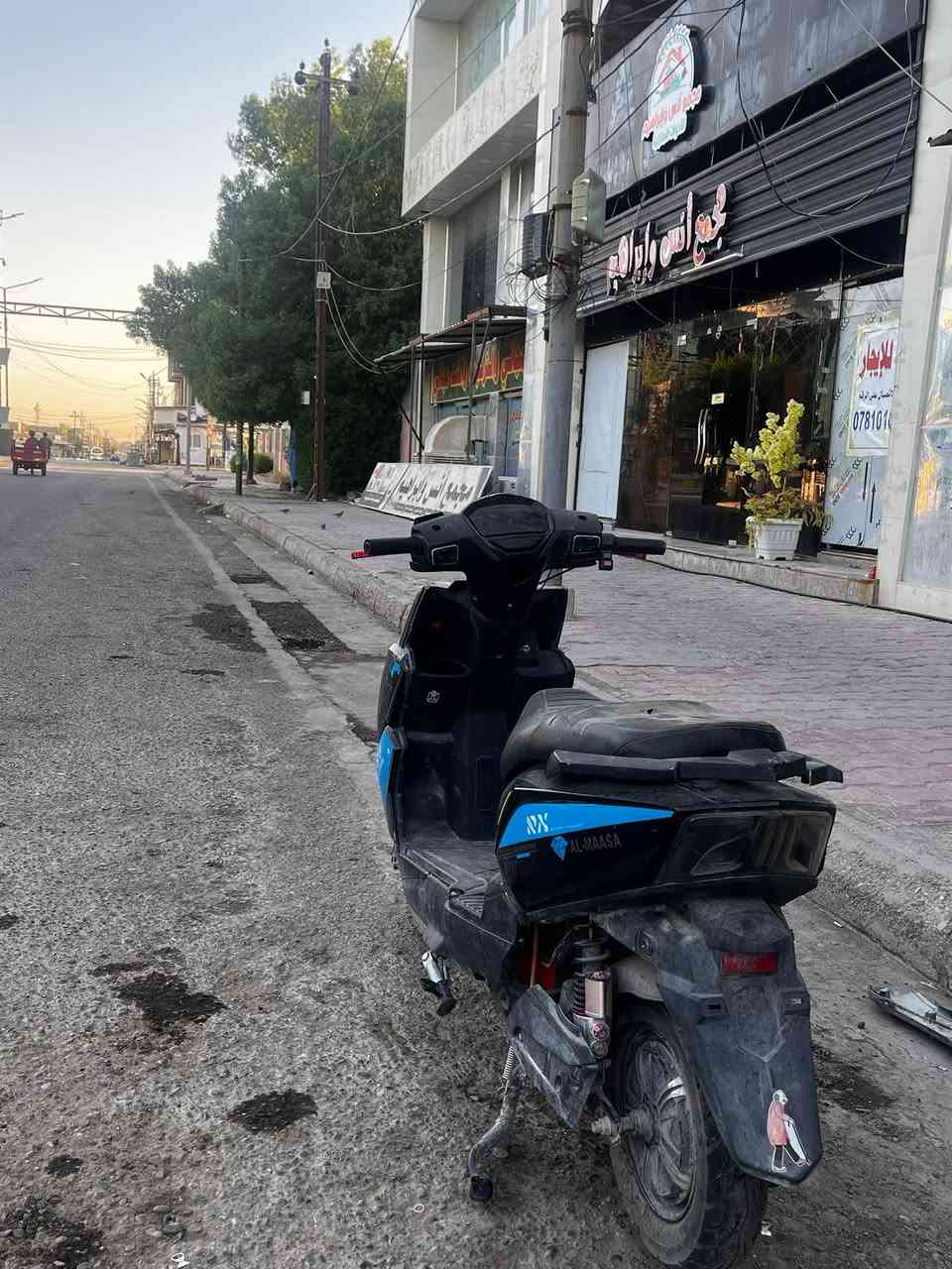 السلام عليكم دراجه شحن RX للبيع بطاريات هابطه وكفراتها تعبانه شوفت عينكم الدراجه باعتبار كوم حديد السعر200 قفل مابيها اي مجال الشراي ييجيني خاص.


**إذا كنت صاحب هذا الإعلان وتريد حذفه لأي سبب، رجاءا أرسل رسالة إلى الدعم الفني**