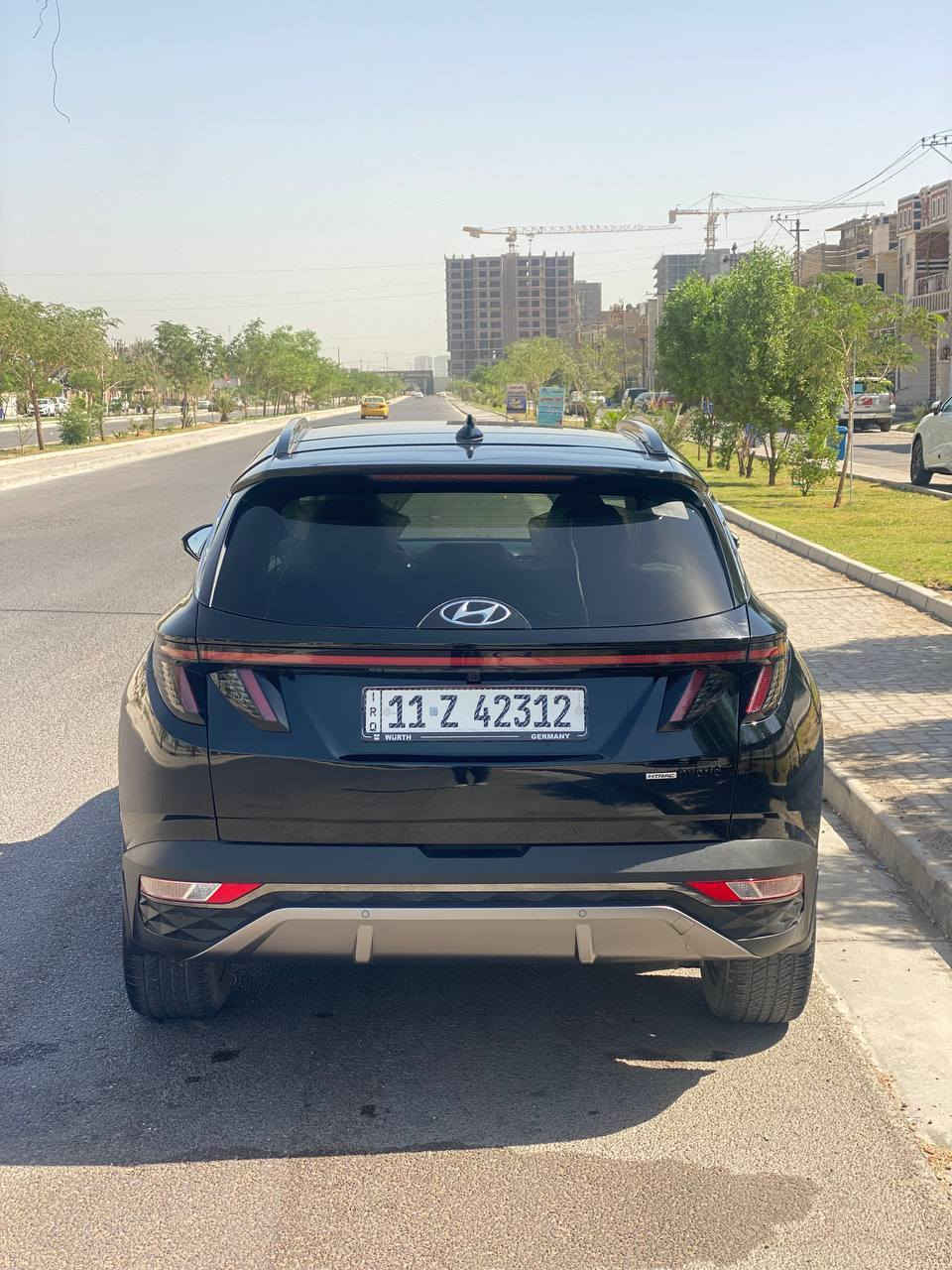 توسان ٢٠٢٤ وارد امريكي هايبرد
للبيع او المرواس بأقل
 مواصفات فول للاخير
رقم بغداد دولي 
ماشيه ٣٥ الف كيلو 
بانوراما 
بصمه تشغيل وأبواب 
تشغيل عن بعد 
كامرات ٣٦٠ درجه 
رادارات محيطيه ٣٦٠ 
تبريد امامي خلفي 
تدفئة تبريد كشنات
تدفئه كشنات خلفيه
كشنات كهرباء وخزن وضعيات
وبعد مواصفات هوايه 
هيه فول 1/1 
كلشي بيها 
حادثها موضح بالصور 
وبيها سونار أيضا منشور 
سعرها ١٦٨ وبيها مجال 
مكاني بغداد 
***********
