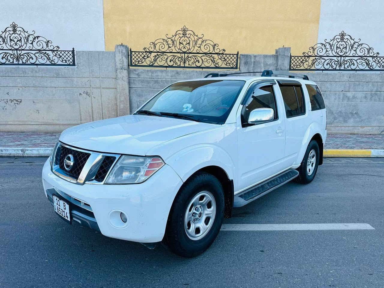 نيسان بافندر موديل 2011وارد خليجي مكلف كفاله عامه من ضربه وصبق وتبديل سعره 114وبيه مجال رقم هاتف***********موصفات شاشه كامره خلفيه مثبت سرعه تحكم استيرن قطعتين تبريد حساسات خلفيه حساسات خلفيه مكان سياره كربلاء مكلف بل نشر كربلاء, العراق
