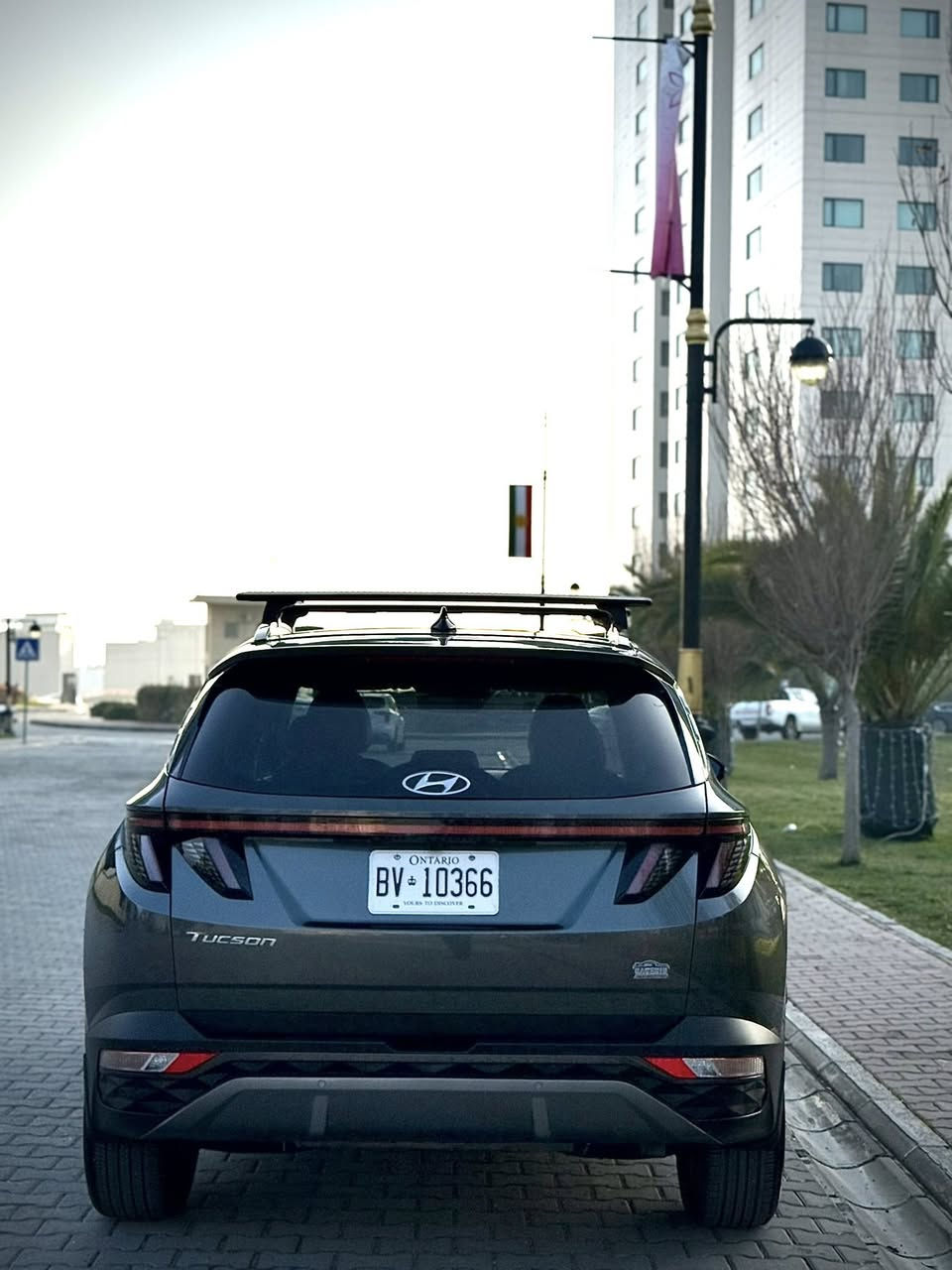 HYUNDAI TUCSON SEL PREMIUM 2023
هيونداي توسان
موديل : 2023
 محرك 4 سلندر 2500 CC

ماشي 25 الف فقط 
الرقم : بدون رقم تترقم شمالي فقط
حادث قليل تعديل بارد حافه بنيد بدون ايرباك بدون دواخل

مواسفات فول فول 
بانوراما
-بصمه تشغيل
-بصمه ابواب
-تشغيل عن بعد
-شاحن واير ليس
-صندوق كهرباء 
-رادار امامي قياده اليه
- نظام مساعدة عدم الانحراف عن الطريق 
يتحرك سياره بلريموت 
-نظام carplay Gps,navigation,ECO,sport,wifi
- شاشة وسطية كبيره 
- نظام النقطة العمياء ( حساس مرايا جانبيه)
- هاند بريك بصمة 
-اوتو هولد
‏-autostrat stop
 - 5 كاميرة كاميرا 360
رادار امامي جانبي خلفي
 - نوع المقاعد: كهربائي  - تدفئة تبريد
- المصابيح:  زينون - إضاءة ليد- ليزر,4 عدسات 

📍موقع السياره : سليماني
للاستفسار ***********📞
