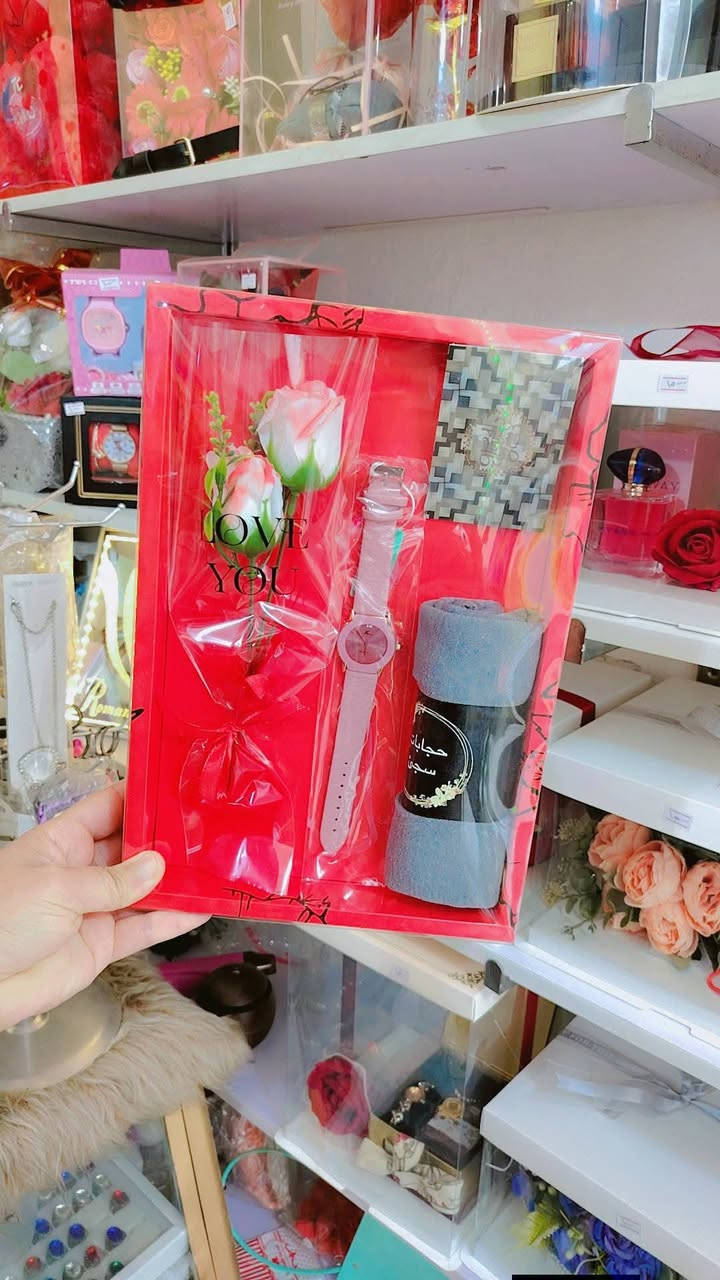 لا تحتار اختار هدية تليق بقلبها
#هديا_عيد_الحب
 #مكتب_فدك
📌 العنوان: ديالى بلدروز حي العسكري نهاية شارع المسبح
📲 للتواصل: واتساب ***********
التليكرام @tooj95
انستا fadak.09
⏰ ساعات العمل: صباحاً 8:30 – 12:00 الليل 
📦🔹 يتوفر لدينا خدمة توصيل ✅
