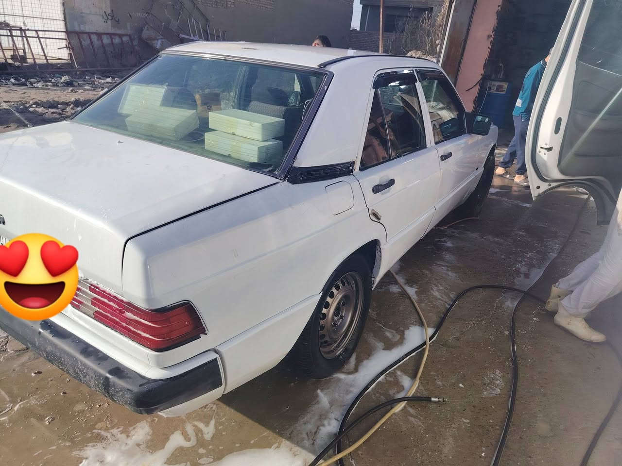 سلام عليكم مارسدس 190 محور ونجي 2500 موديل 1993 رقم بغداد مكينه وكير خير من الله حداد نص عمر
لا ضربه ولا شي مصبوغه عام جماليه فقط البنيد طار عل جامه ماذا اي شي عده الجامه الاماميه السعر 37 $وبيه مجال عنوان بغداد سبع البور ***********
