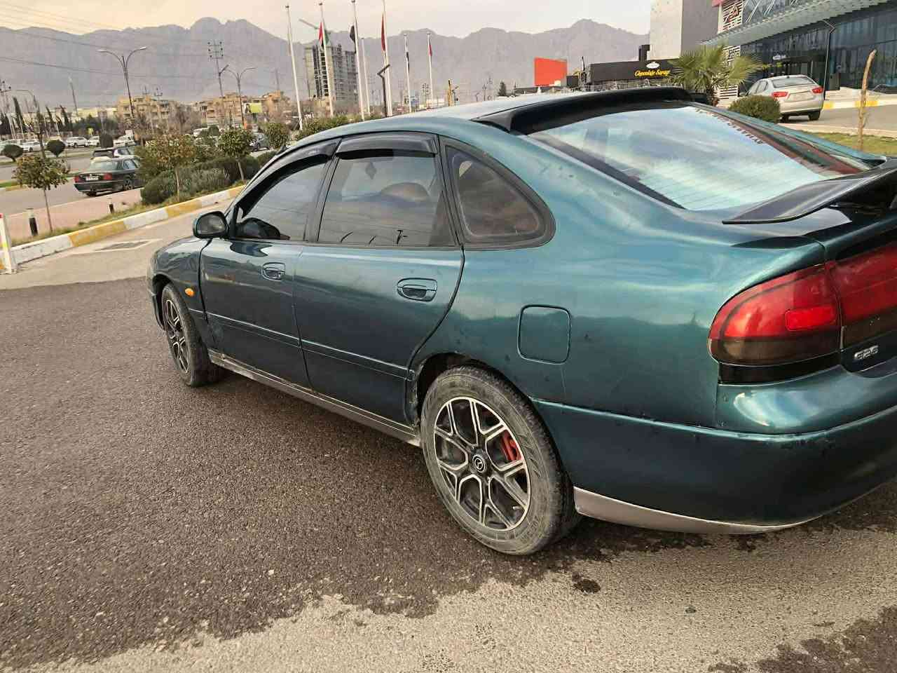 ١٩٩٢ئارم سولێمانى بەشەرت سيارةيةكى زؤرمەزبوتو خاوينة گيرومةكينة بةشةرت سیارەکەلەرانیەیە بێ کێشەیە 
*********** أربيل, العراق
