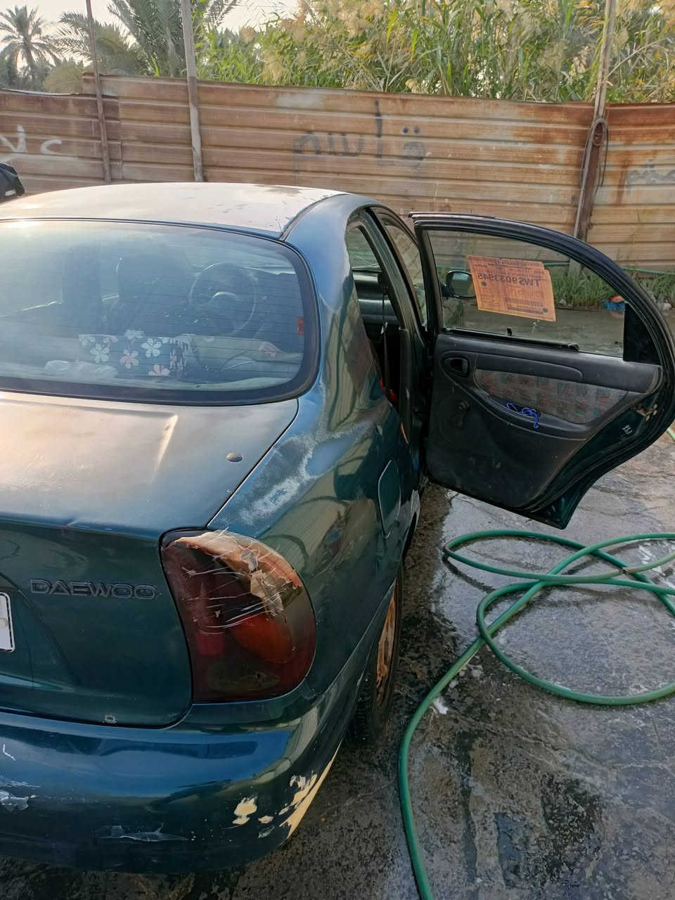 السلام عليكم
دايو لانوس اوتوماتيك موديل 2001 خليجي 

سياره مكفوله من كير ومحرك وكهربائيات تخم تايرات 

مابيه صبغ ابلادي 

عداد الكيلو متر شغال تدك جرس عندما تعبر 120

رقم بغداد باسمي السعر 30وبيها مجال حك الجيه العنوان 

بابل القاسم ***********
