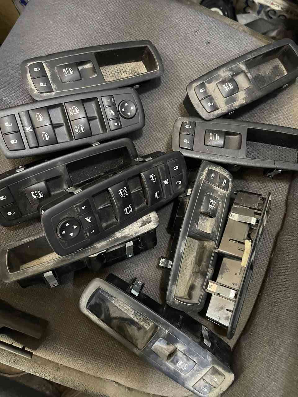 جميع اغراض جيب لبرتي اي استفسار اتصال ع رقم الموبايل فقط *********** واتساب ويوجد خدمه توصيل لجميع محافظات 🚖
