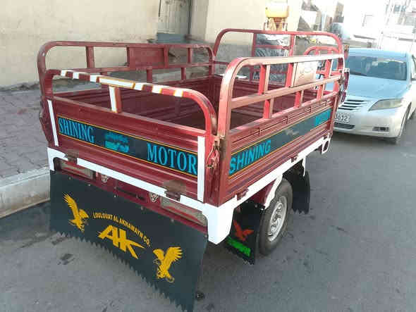 شباب ستوته للبيع موديل 20 وراق بيه ستوته جديده وخير من الله كلهه شغاله ونضيفه سعر  مليون 650 وبيع مجال قليل مكان رمادي رقم لهاتف ***********
