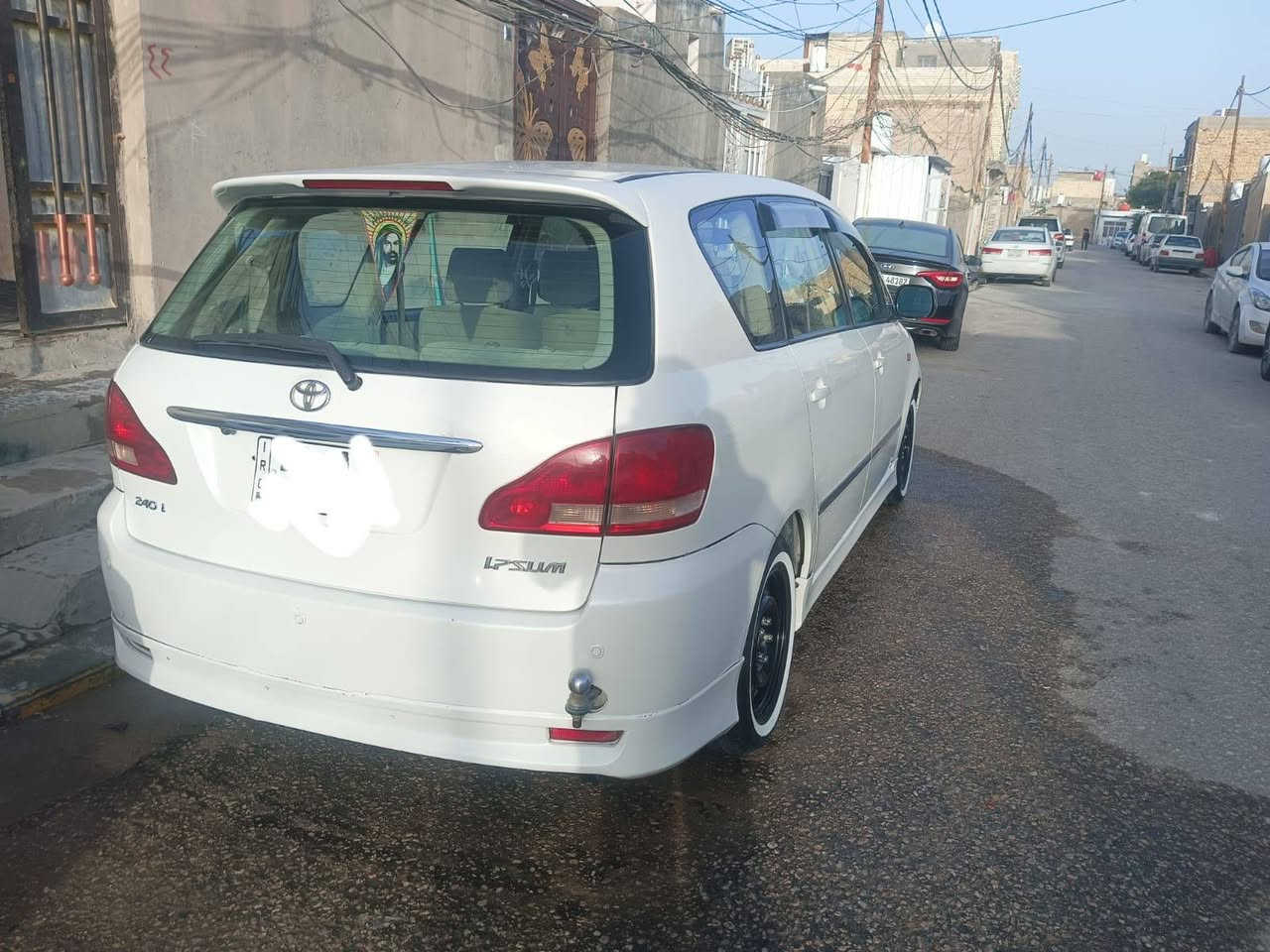 السلام عليكم مكلفه بنشر للبيع  سياره ابصم ٧ نفرات توي رقم انكليزي بسمي ٢٠٠٣ عاديه مو كرستال مكينه وكير صار ٢٠ يوم من شادهن تخم تاير صار سبوع شادهن باتري هم توه شاده كهربائيه كله شغاله لون صدفي رقم نجف مكان نجف فقط تبريد بس كمبريسر عايز شراي اتصل علرقم السعر ١٢٢ وبيهه مجال ***********
