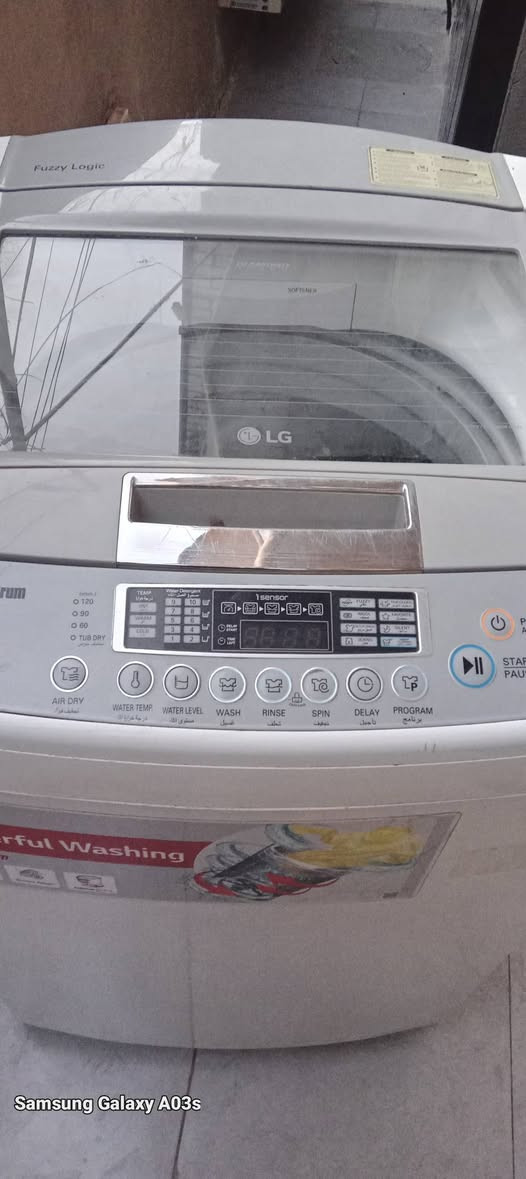غساله نوع ( LG) فول اتوماتيك. استعمال قليل ...السعر ٣٧٥ الف ...للاتصال ***********
