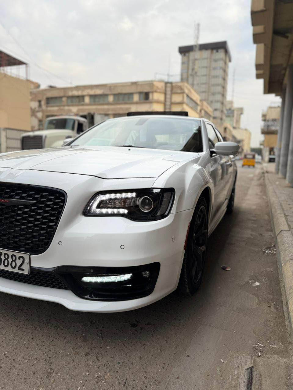 للبيع 👇🏻

اوباما موديل 2021 (كلين)

المواصفات 

1 بنوراما 
٢ تو ويل 
٣ شفتات سترين 
٤ كشن حفر S 
٥ بجم عريض 
٦ محرك 3600
٧ گير S
٨ كشنات تدفئه 
٩ حساسات امامي 
١٠ حساسات خلفي 
١١ ساعه بلاديه 
١٢ هيتر كشنات 
١٣ شاشا ابل كار بلي 
١٤ گير ماوس 
١٥ مصابيح LED 
١٦ نضام ملاحه 
١٧ نضام تتبع GBS 
١٨ هيتر مري 
١٩ رادار جاني 
٢٠ نقط عمياء 

السياره باسمي تحويل ثاني يوم 
السياره جديده دينار احمر متصرف عليهه امانة الله ورسوله بالعافيه ع الياخذه  ( بيهه بارد شي بسيط بالجاملغ ومبين ابد + رصعه جوه اليده مال باب وسحبتهه وهم ممبينه ابد )
عنواني بغداد السيديه 
الرقم *********** بغداد, العراق
