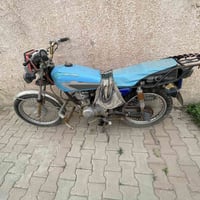 دراجه ايراني للبيع سعر 200 الف  مكينه كلشي مابيها كهربائيات كامله 4 كي...