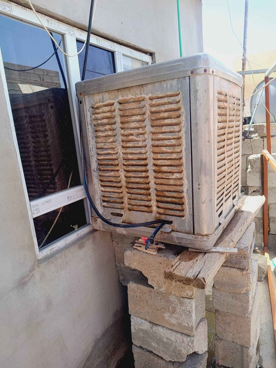 مبرده للبيع فافون بلاديه هواها بارد ثلج اي عيب مابيها للبيع سعر 100    ***********
