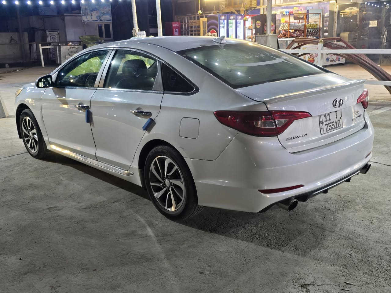 السلام عليكم للبيع او المراوس سوناتا 2017 محرك 2000 تيربو جي دي اي
٣ وضعيات قيادة
شاشة وكامرة
اشاير بالمري
كشنات جلد
تدفئة كشنات
كرسي السايق كهرباء بالكامل
تحكم جهتين وشفتات بالاستيرن
مواصفات سبورت معروفه
صور الحادث مال امريكا والسونار مرفق بالمنشور
السيارة عليها ادامه كامله للمحرك عبوة فيت بم جديدة رقم جديد الانكليزي هزة جديدة باسمي تحويل ثاني يوم سنوية لل2029 مكاني بغداد البلديات
رقم الهاتف ***********
***********
