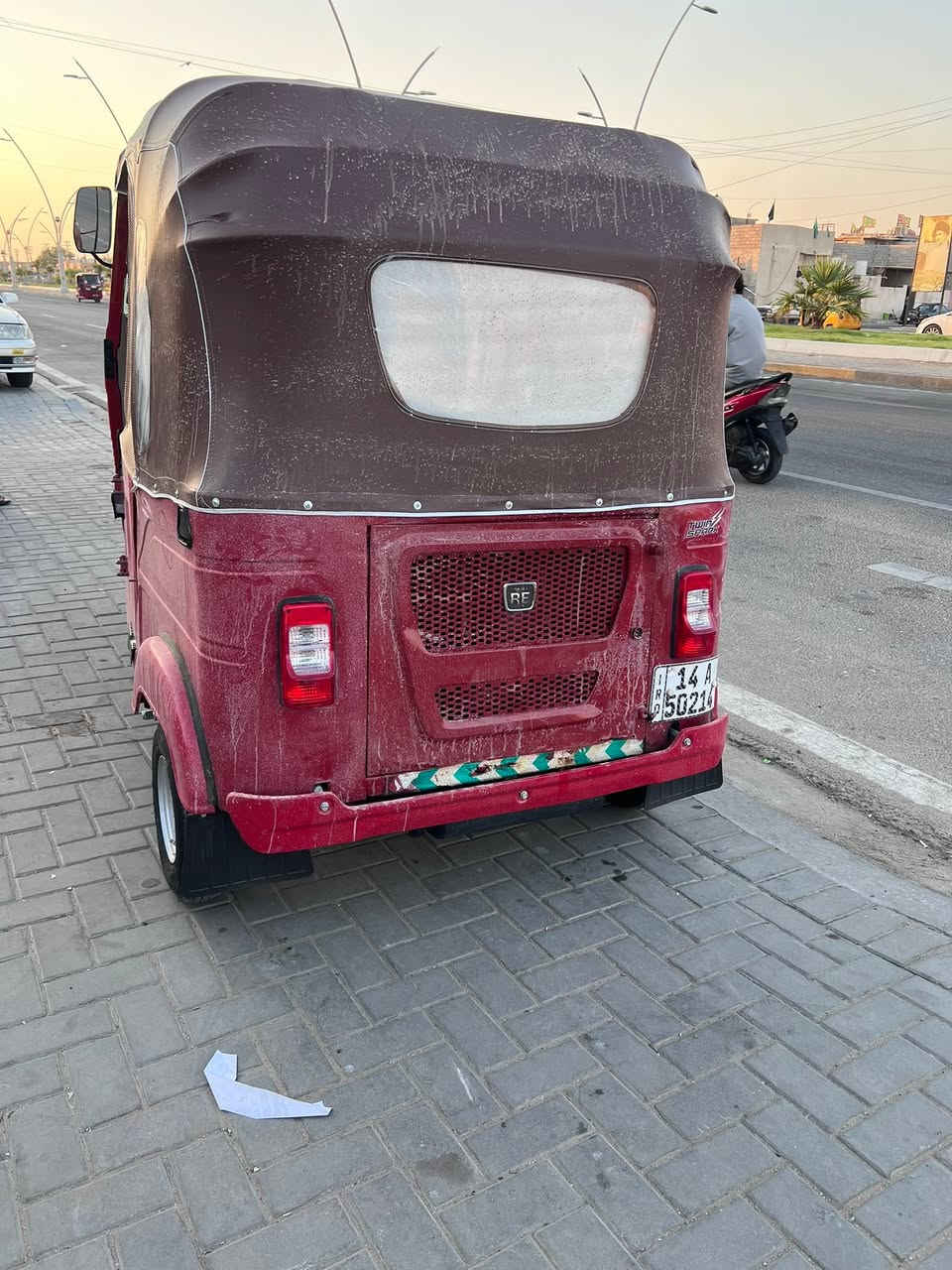 سلام عليكم تكتك باجاجً موديل ٢١ بشهر ١١ رقم نكليزي تحويل ثاني سلام عليكم تكتك باجاجً موديل ٢١ بشهر ١١ رقم نكليزي تحويل ثانيومً تكتك جاهزه مجهزه مكلشي مجفته تجفيت شركه لاتبخير ولا تنقيص تكتكً مرتبه فول كبل لشارع مكاني بلبصره سعر 7200 مكاني بحيانيه ***********

