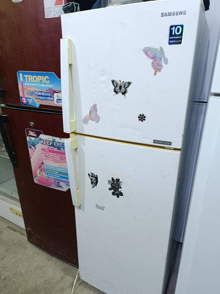 سبالت استخدام قليل جبسون السعر 350الواحد وسبلت كنتوري السعر 600وضمان شهر وغساله برفاب السعر 50 وضمان سبوع وغساله حجم كبير السعر 75وثلاجه حجم وسط السعر 75وثلاجه كبيره السعر 125 وثلاجة كبيره السعر 100ومجمده كونكورد لبناني السعر 125ومكيفات بلاديه السعر 175 وعارضه ثلاجه السعر 100وضمان سبوع العنوان كربلاء الحر قرب مستشفى التركي شارع الطاقه *********** الاسعار قفل قفل كربلاء, العراق
