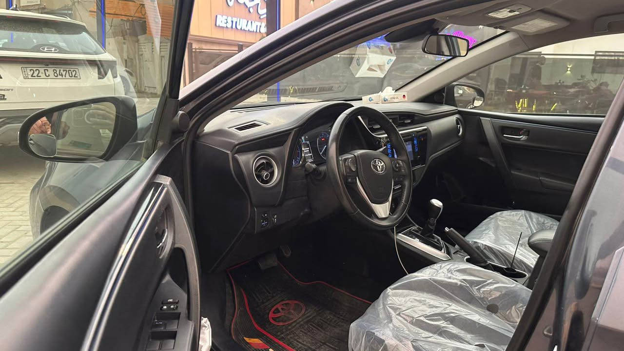 السلام عليكم 
كورلا موديل 2019  رقم بغداد أمريكي حادثه بنيد وشويا من الجاملغ صور الحادث موجوده ويا الصور ماشيه 71 مواصفات السياره SE 
مكان السياره بغداد السعر 140 وبيه مجال 
 *********** بغداد, العراق
