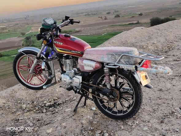 السلام عليكم ماطور ساڤانا موديل 2023 محرك ما مفتوح 
قوة المحرك 150  سويچات عدد 2 وريمونت تشغيل عن بعد تايرات اضوية ... السعر 575 وبي مجال شي قليل .. 
ملاحظة /يرهم بالمدة الحصاد الحنطة .. الاتصال 
***********
