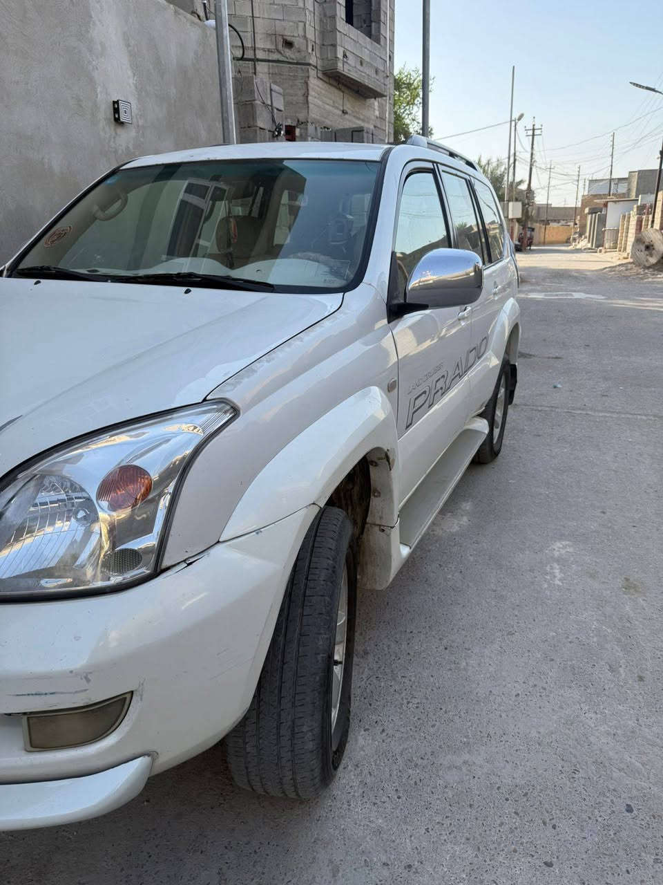 السلام عليكم برادو للبيع
2008
السياره بيها ثلاث قطع 
السياره كير محرك خير من الله 
مكان السياره صلاح الدين قضاء بلد 
للتواصل ***********
