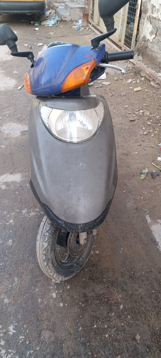 للبيع كامله مجفته جديد 
كت مال كلاجات جديد. 
كابريتر بلادي 
دبل خلفي اصلي جديد 
نكره سلف. مثل ماواضح بصوره 
عنوان بغداد الدولعي الخطيب شارع خوله سكن 
العمل ساحه عدن مجاور مستشفى شرق لاوسط ***********
