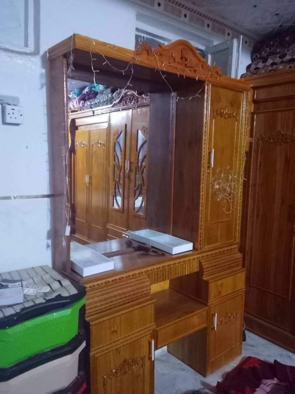 سلام عليكم الحمزه الفربي***********((900))
