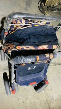 عندي عربانه جبيره مال أطفال جديده مامسعمله ولا مره للبيع خاص الاستفسار...