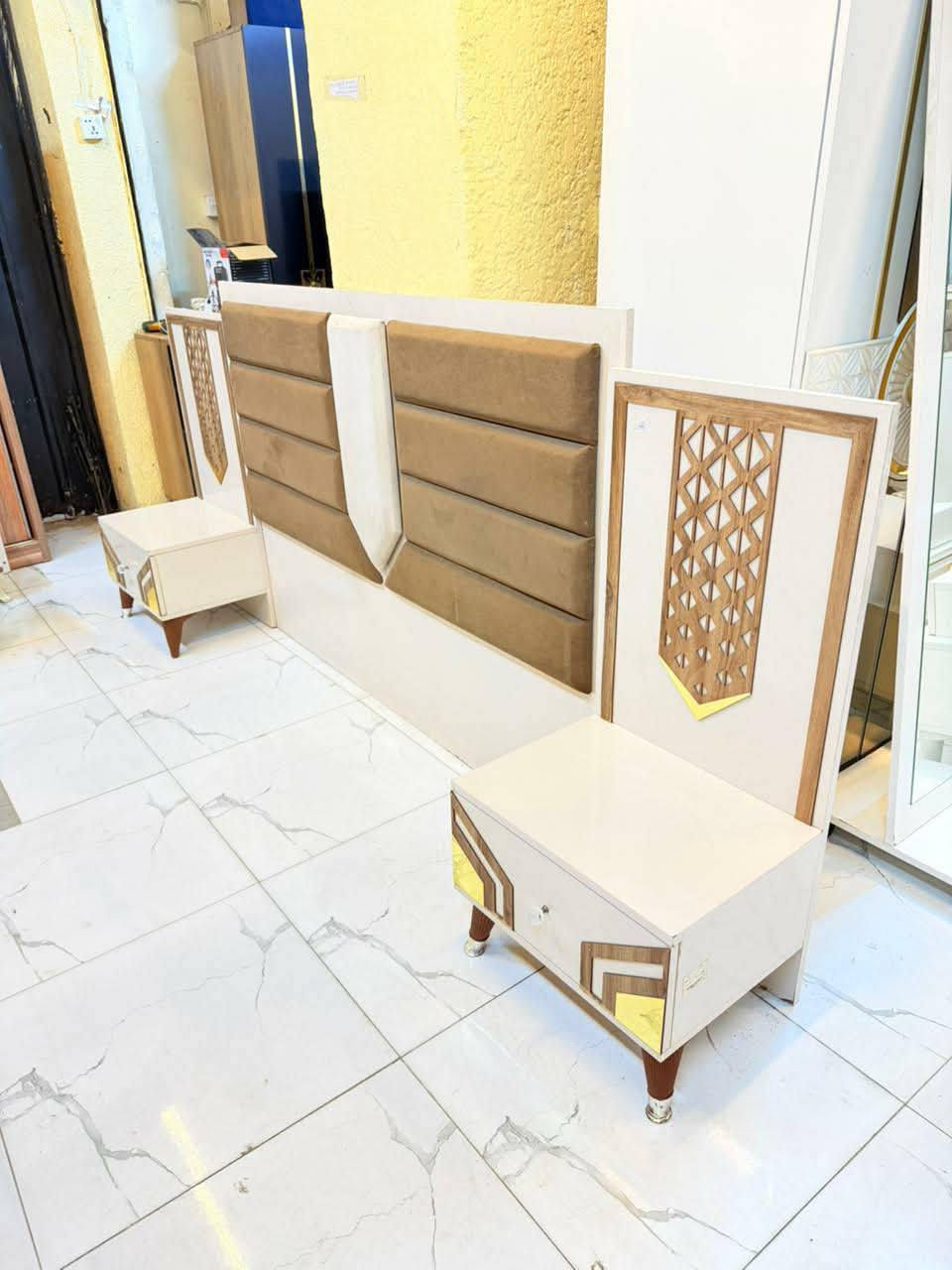 للبيع استفسار حجز وتساب ***********
