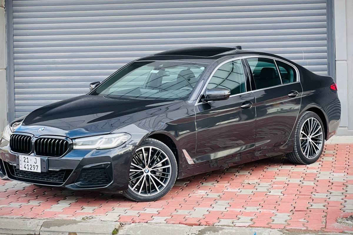 بی ئێم دەبلیو 5 series مۆدیل 2023 مواسەفات 540i B58 
مەکینە ‎6 بستۆن توین پاوەر تۆربۆ (400hp)(3.0T)
تەنها 27,000 mil ڕۆشتووە
هەرچی مواصفات لە ئەڵمانیایە 
هەبێت تیایەتی نوقتە سەری دێڕ 
تەنها بۆنیتەکەی بۆیاخە و یەک شتی تری نیە 
زۆر زۆر جوان و ڕێک و پێک چاکراوەتەوە 
لە دووبەی و هەموو ئەو پارچانەی لە حادیسەکە 
زەرەری بەرکەوتبێت بە بیلادی شەریکە بۆی دانراوەتەوە تەنانەت یەک برغووشی نەقص نیە
ناونیشان - سلێمانی

سـعـر : لە کۆمێنت داوابکە ڕاستەوخۆ بۆت دێت 📥 

گێر و مەکیەنەی بەشەرت 
هیچ کێشەیەکی تێدا نییە 

ژمارەی خاوەنەکەی 
***********
