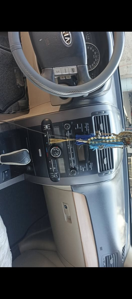 مهافي ٢٠١٢ خليجي سته اسلندر ٣٨٠٠ كدامك المقطع كامل رقم بغداد باسمي سنويه ٢٠٣٠ ماشيه ١٠٠حقيقي جرس التحذير وكهربائيات وتتفئه تبريد كله ابلاد سياره مال جناي عله ايدي عائليه استعمال شخصي بس بيها بارد بجاملخ الامامي حق اشبر ونص غرفتها نضيفه مكينه وكير  جيدجدا السعر ١٤٠ وتجي وتشوف ابعينك وحطك بعيوني بيك خير ادلل مكان السياره ديالى المقداديه ***********واتساب ومراوس حسب القناعه
