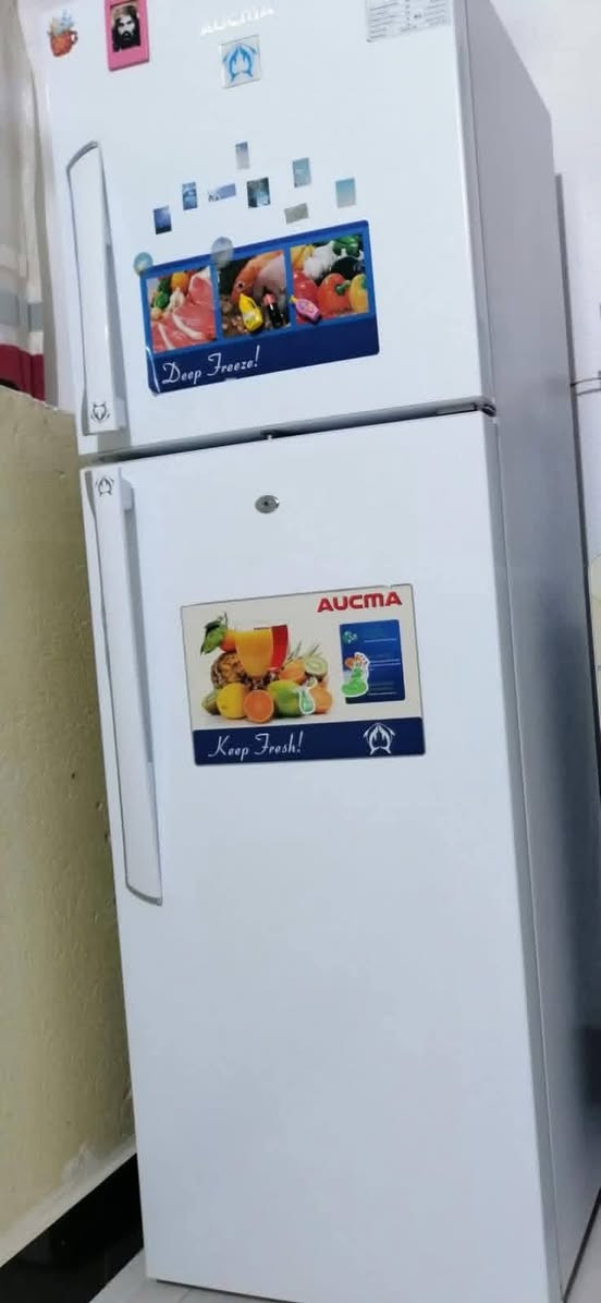 غراض مستعجل عل بيعتهن بلازما وقنفات ومجمدة ثلاجة وسبلت بعده جديد اليريد يشتري يتصل على رقم  ***********
غير متواجد على الفيس بوك
