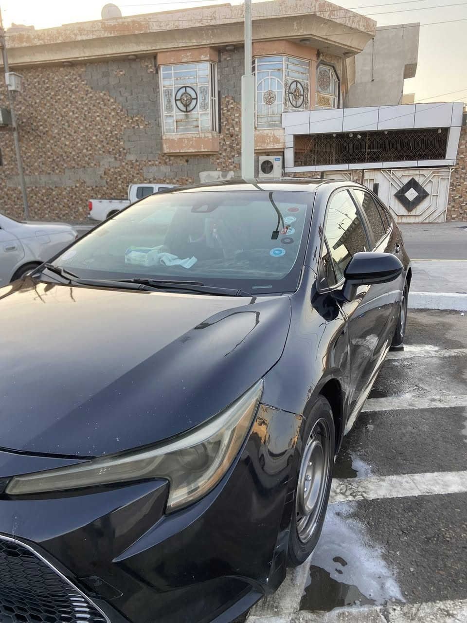 السلام عليكم كورله وارد امريكي 2021 LE داخله بسنه 2022 معوقين السياره بعد سنه وتصير حره رقم ذيقار بسم بنيه وحاضره للوكاله ماشيه160 حقيقي الداخل لونين سايد بريك كهربائي الكورله معروفه بعد موصفاتها  كير مكينه حداديه تبريد تخم تاير كفاله100‎%‎نقص برغي مابيه  بيه فقط ملاحضات بل بدي والسونار موجود ناشره شوفه 
عنواني البصره دور الصحه (***********)
السعر 123$ وبيه مجال
