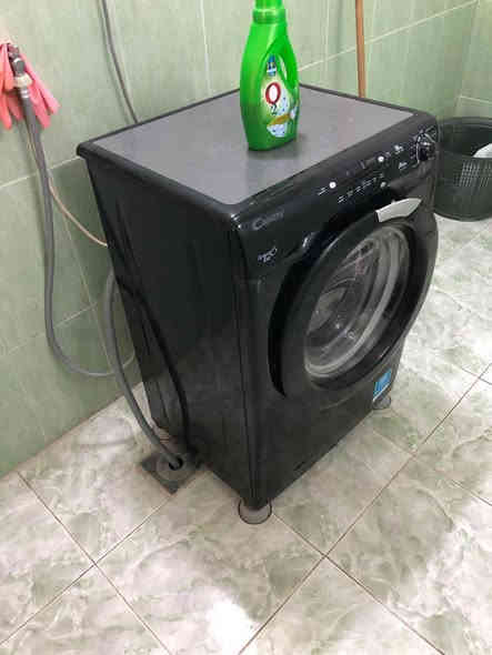 للبيع موجودات في أربيل 200000 دينار اثنينهم 
***********
