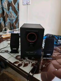 سماعة من شركة Havit مابيها اي ضرر تشتغل بلوتوث و Aux والسماعة تشتغل عا...