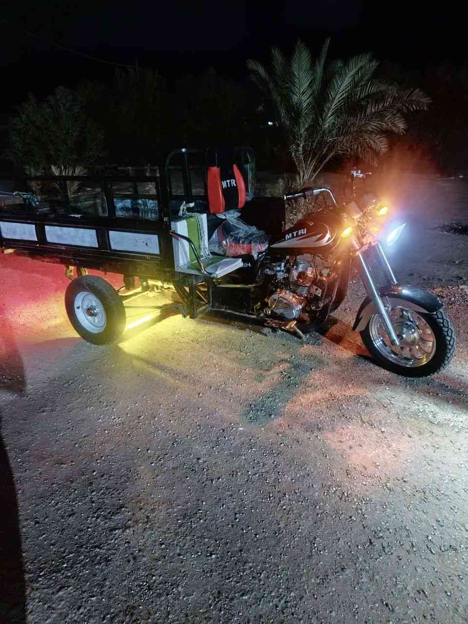 سلام عليكم للبيع 12 كلك كلك سعر 700 وبيها مجال مكان سماوه مملحه. مو شراي لادوخني وتعامل ***********
