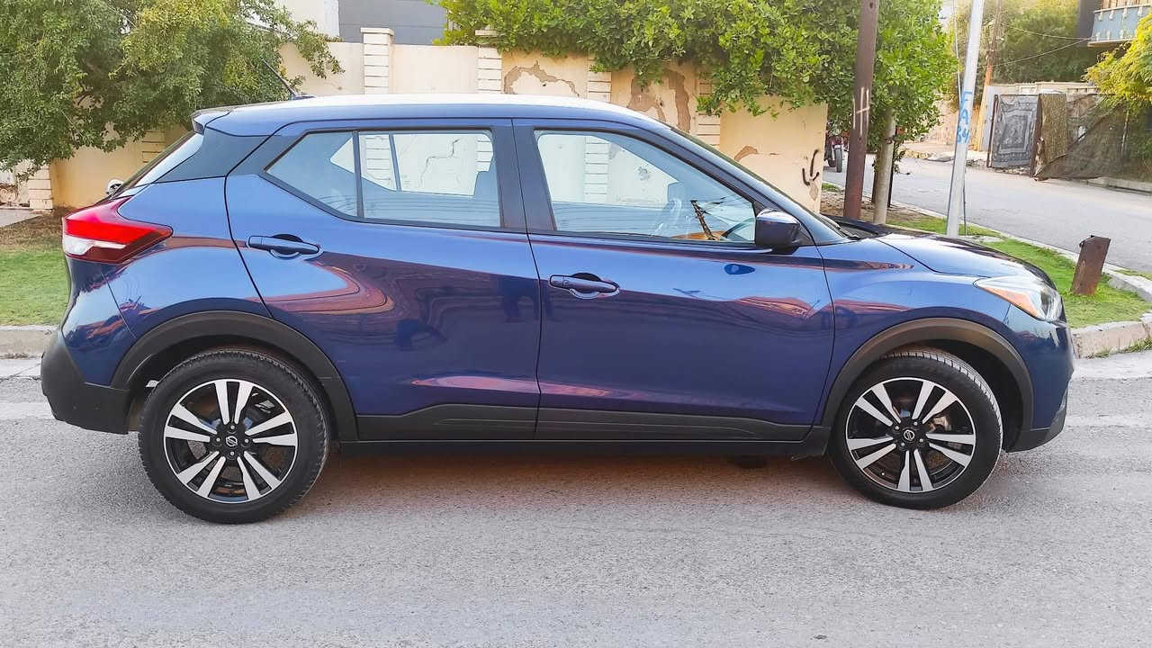 السلام عليكم  للبيع نيسان كيكس موديل 20 مواصفات SV حادثه جاملغ امامي بارد فقط صور الحادث موجودة مواصفات
بصمة ابواب 
بصمة تشغيل 
شاشة كامرة 
ويل كب 
تبريد منفصل 
رادار امامي 
رادار جانبي
حساس خلفي 
تحكمات ستيرن 
كروز قفل سرعه
شاحن يو بي اس
وبعد بيها مواصفات سيارة جاهزة كوبون بانزين تحويل بشرط رقم مميز مكانها أربيل  للاستفسار الاتصال على الرقم التالي*********** 
***********
