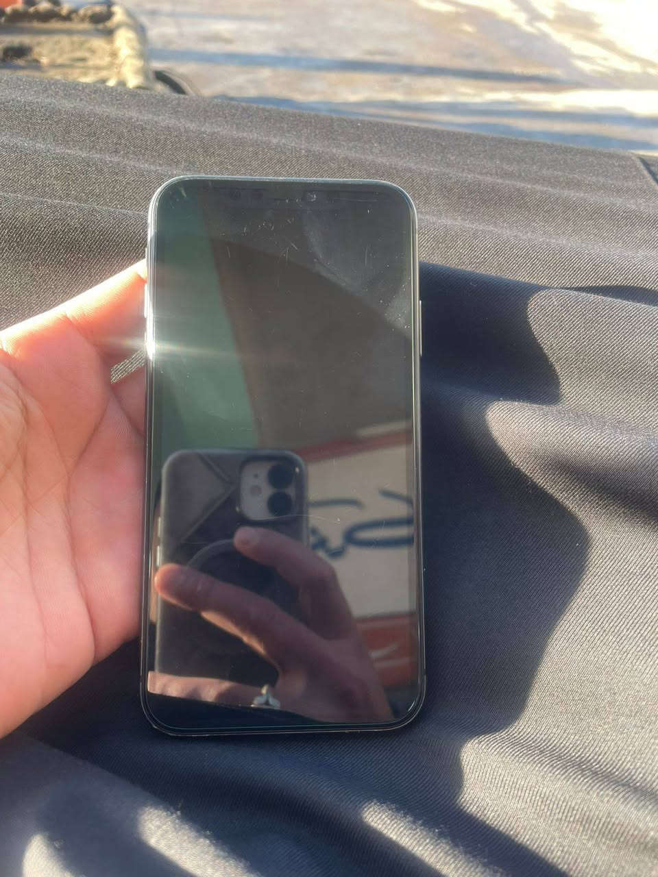 جديد يابه جديد ايفون١١ بطارية مبدل فقط١٠٠ جهاز كلو شرط فيس ايدي شغال نضيف وحلو جهاز فقط بطارية مبدل الذكره 128 السعر 205 )(***********)
