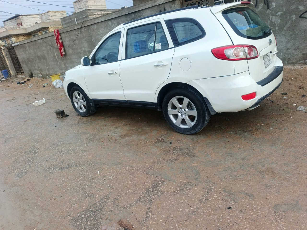 سلام عليكم  سنتافيه موديل 2008 خليجي  صبغ عام سبب الصبغ تغيير لون  رقم بغداد مشروع وطني
تخم تاير جديد حداديه جديد محرك كير جدد
 شاشه كامره 7راكب 6سلندر فور ويل
مكان نجف
سعر.   98 للستفسار ***********
