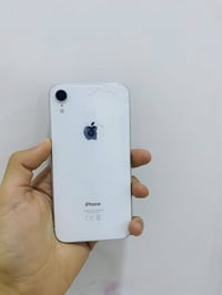 للبيع ايفون اكس ار بطارية 97 64gb الجهاز كله شغال ومكفول  كامرات  صوت ...