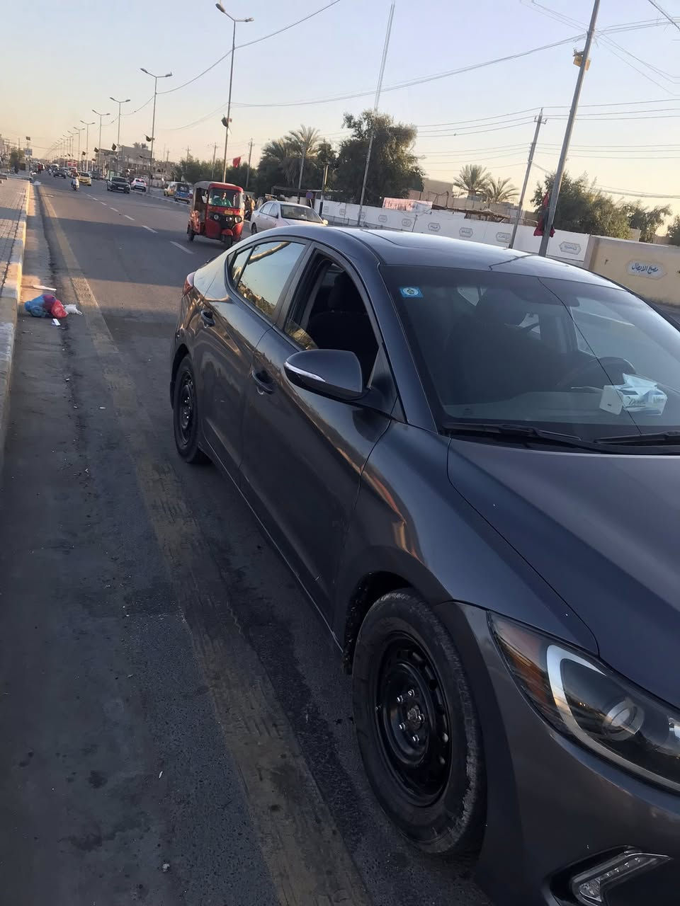 الانترا موديل2018فول مواصفات فتحة بصمة تدفئة تبريد كشنات ثلاث تحكمات محرك2000دوش حادث جاملغ صبغ والباب هنا بلعراق بيهة بارد بنفس الصفحة باب خلفي فقط سونار بلمنشور سعر118مكاني بغداد حي العامل ***********
