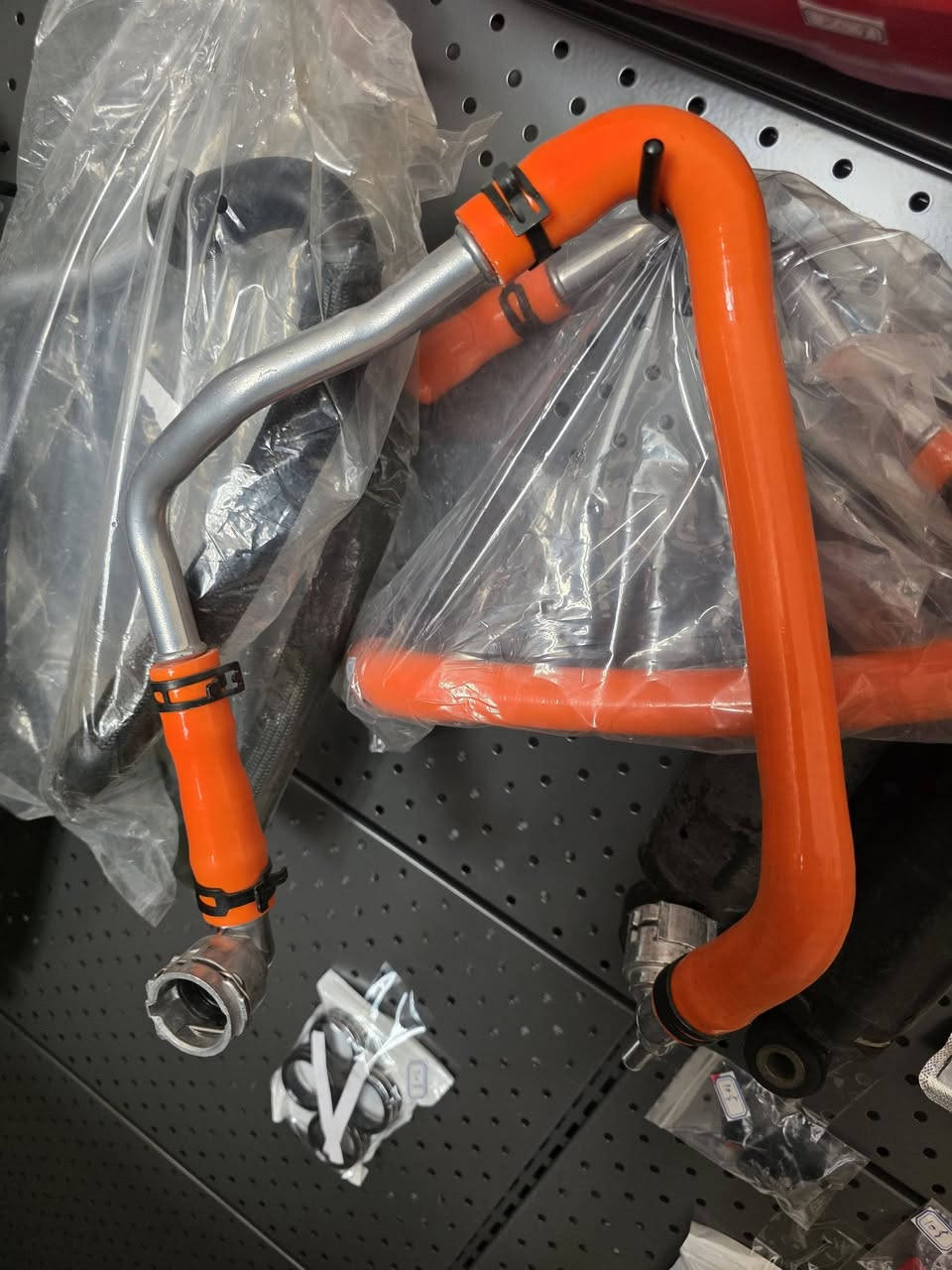 موجود من AZMAR JEEP🇺🇸 السلیمانیة
whatsup : ***********
