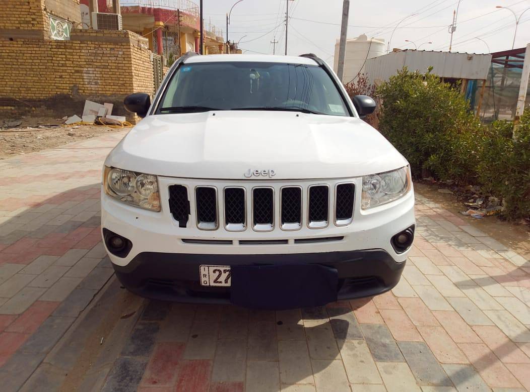 اسلام عليكم
 سياره جيب كمباس 
مديل 16
 حادث بنيد و مداكر مكينه اربعه
 ماشيه 90 الف 
وتبريد ثلج 
رقم انكليزي 
تحويل ثاني
 يوم سعر 97 وبيها مجال بسيط 
رقم *********** 
مكاني ناصريه مركز
