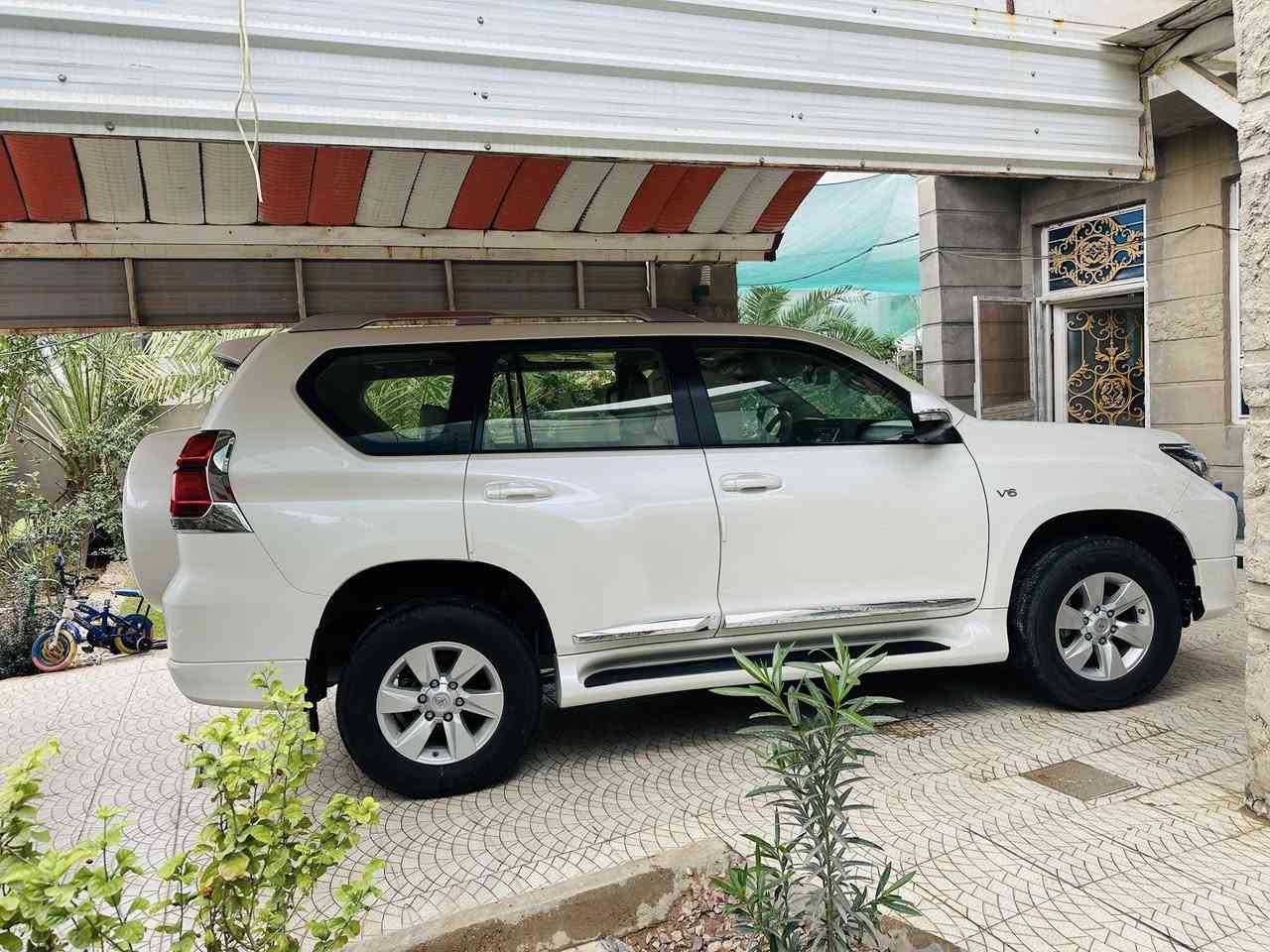 رمضان كريم ع الجميع
برادو ٢٠٢٠ TXS رقم سليمانيه بسمي 
معروفه مواصفات TXS  
ماشيه ٧٩ الف مكفوله استخدام شخصي سياره جديده وخير من الله ماناقصها شي بستر الله 
مكان السياره واسط الزبيديه 
ترهم مراوس او بيع نقد
‭٠٧٧٢ ٣٤٩ ٢٢٣٦‬
