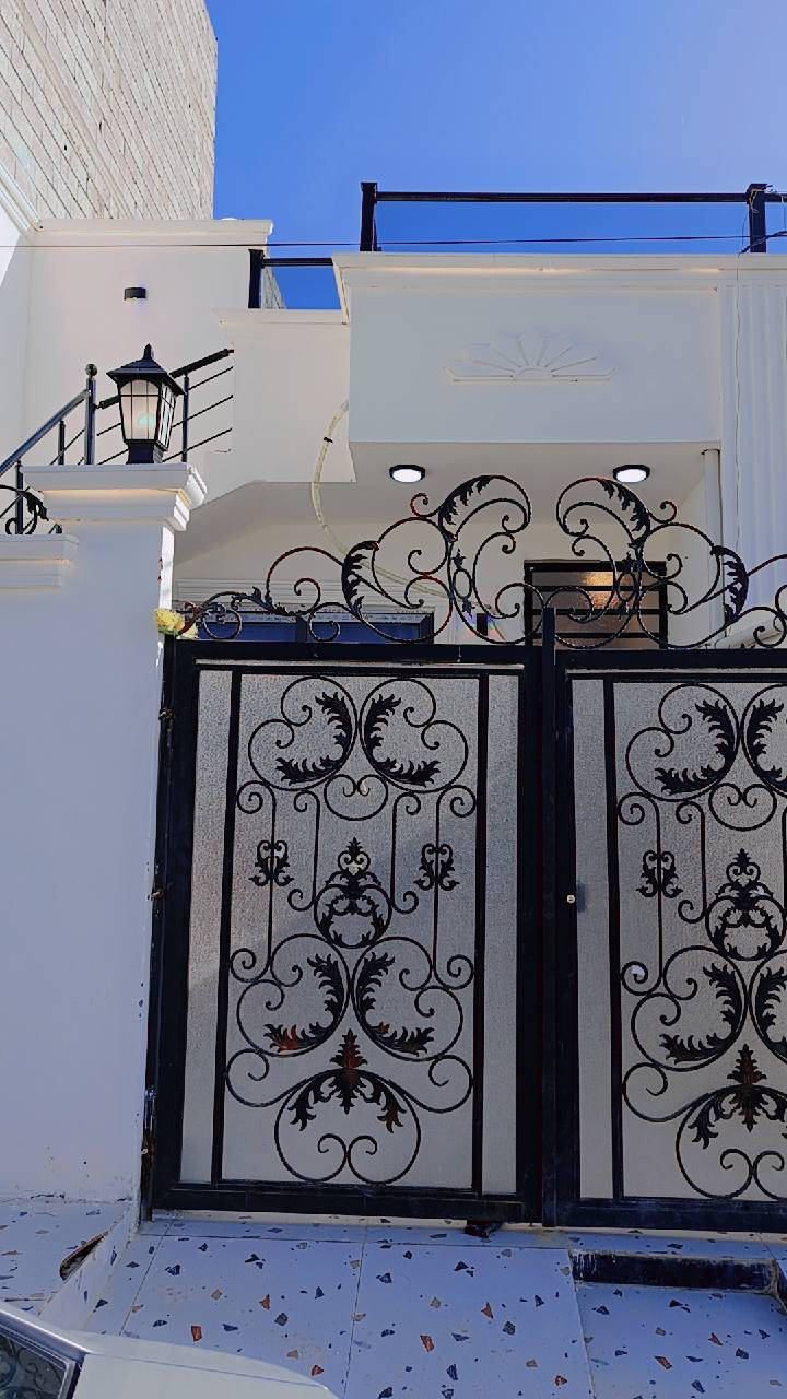 بيت زراعي 100متر طولاني قاط واحدبحي بدر شارع مول حسين يباع مع الاثاث كامل بسعر مناسب رجاءآالي ميشتري لايدخل خاص


**إذا كنت صاحب هذا الإعلان وتريد حذفه لأي سبب، رجاءا أرسل رسالة إلى الدعم الفني**