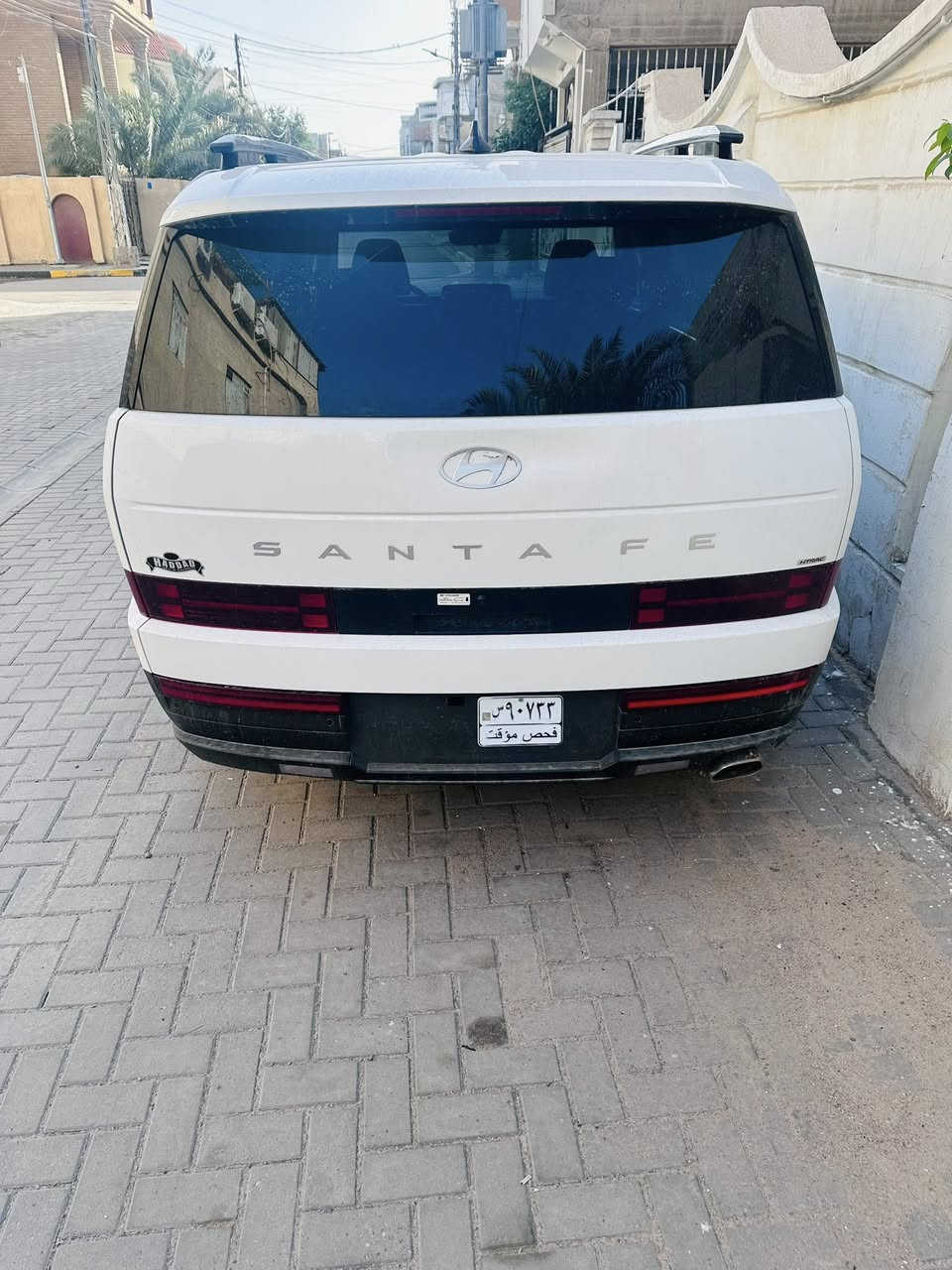 السلام عليكم سياره سنتافي موديل ٢٠٢٥ دخول جديد حره محرك ٢٥٠٠ تيربو مواصفات التحكمات فول عدا الفتحه موجوده بالحله السعر ١٨٥ ورقه وبيها مجال بسيط للشراي رقم هاتف ***********
