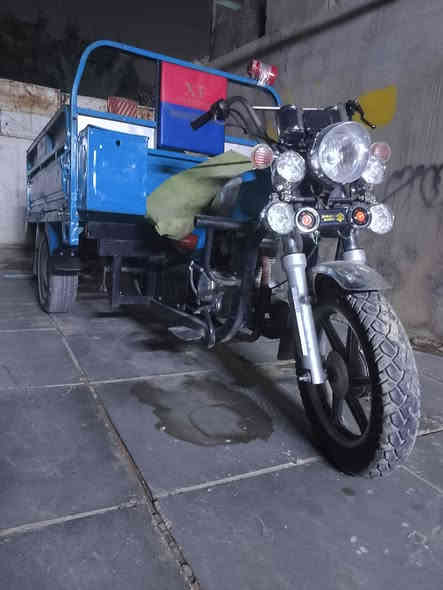 ستوته صغر موديل 21 شغاله سعر 1600 مكانك حي الرحمه الشماعيه ***********
